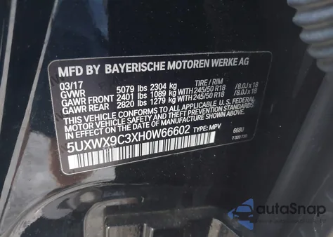 2017 BMW X3 xDrive28I z USA, uszkodzony, nr VIN 5UXWX9C3XH0W66602